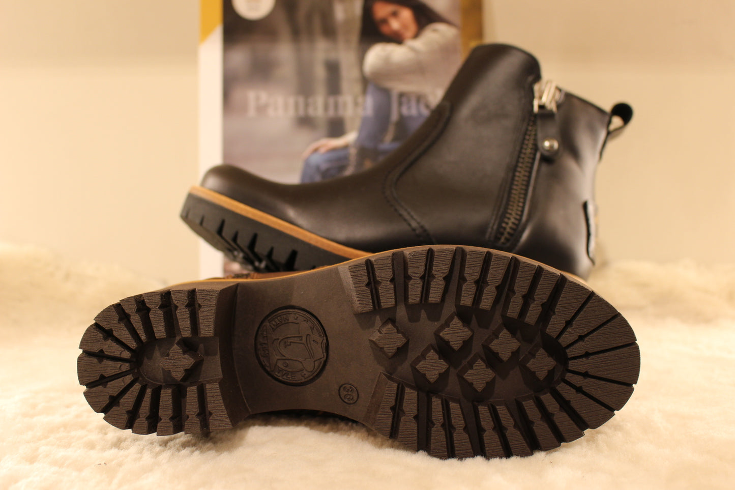 Bottine femme cuir et chaud petit talon PANAMA JACK