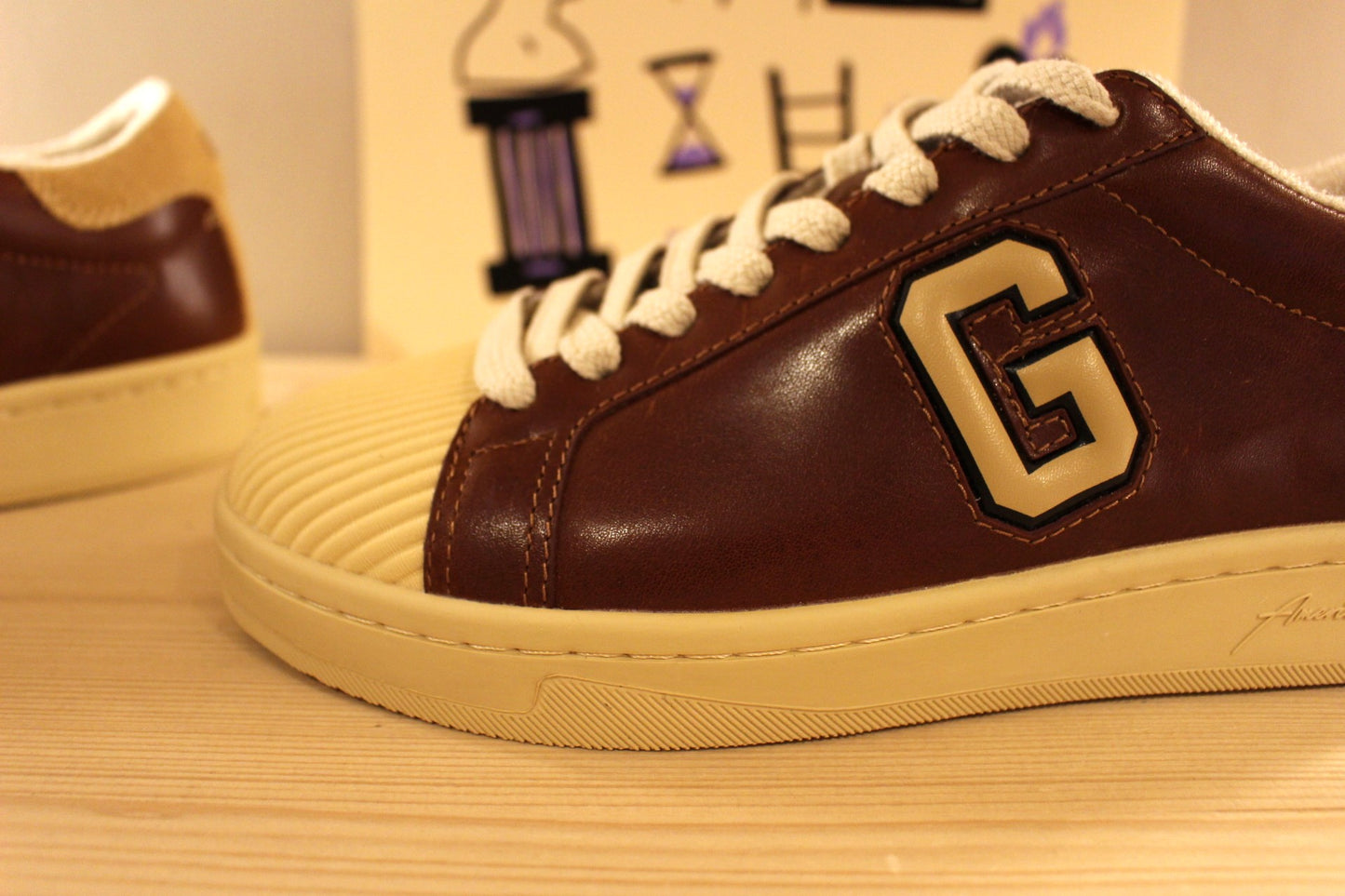 Sneakers homme en cuir marron chocolat et caoutchouc beige GANT