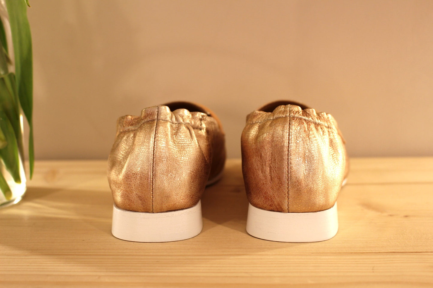 Mocassin cuir métallisé gold semelle interne amovible CASTA