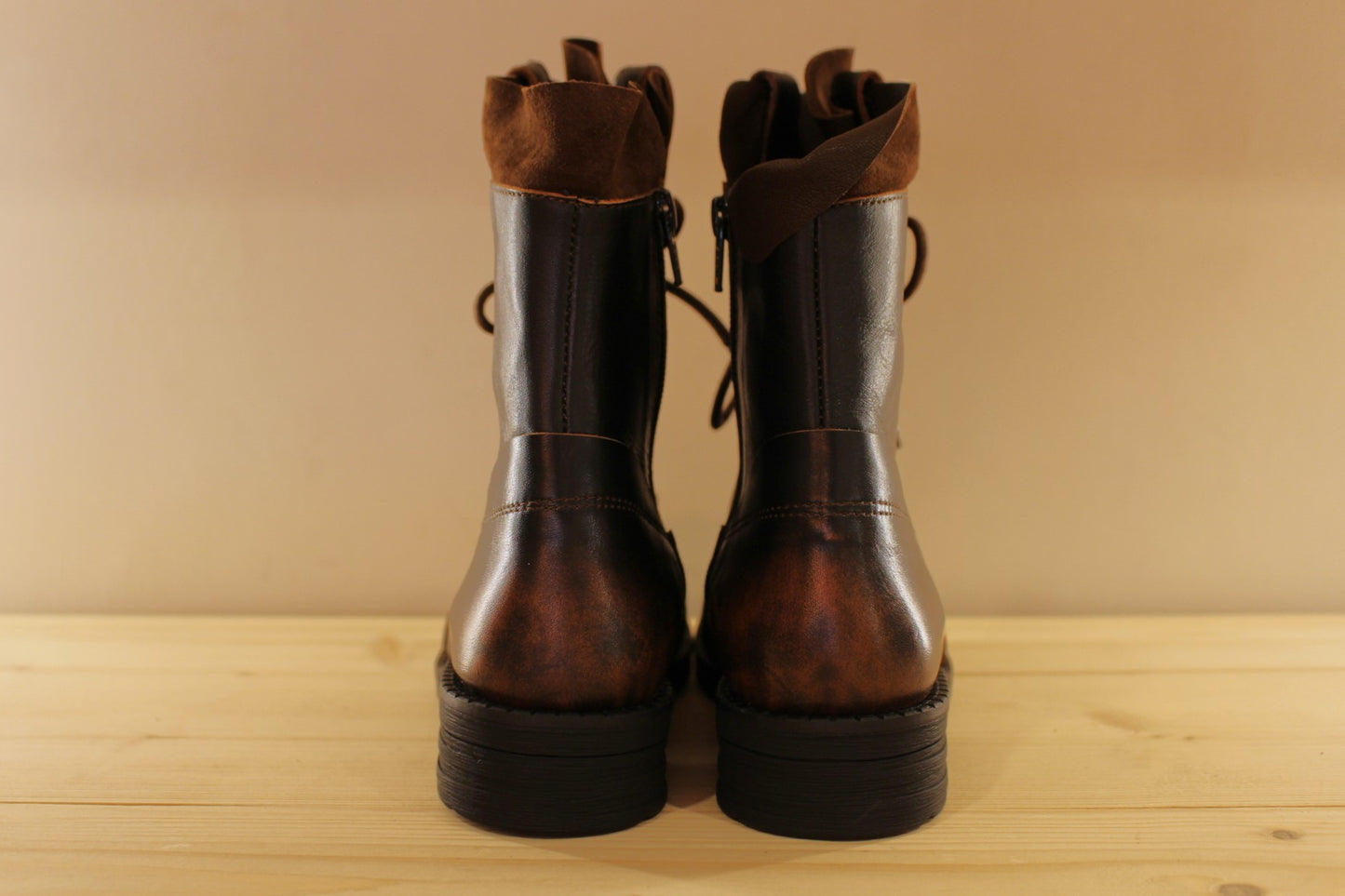 Bottines chocolat avec semelle amovible CASTA fabrication portugaise