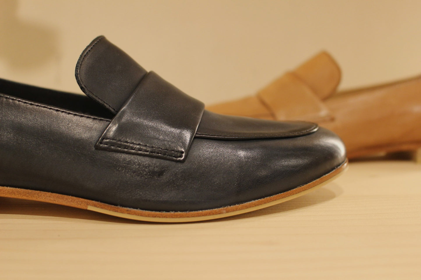 Mocassin cuir bleu ou cognac LLOYD