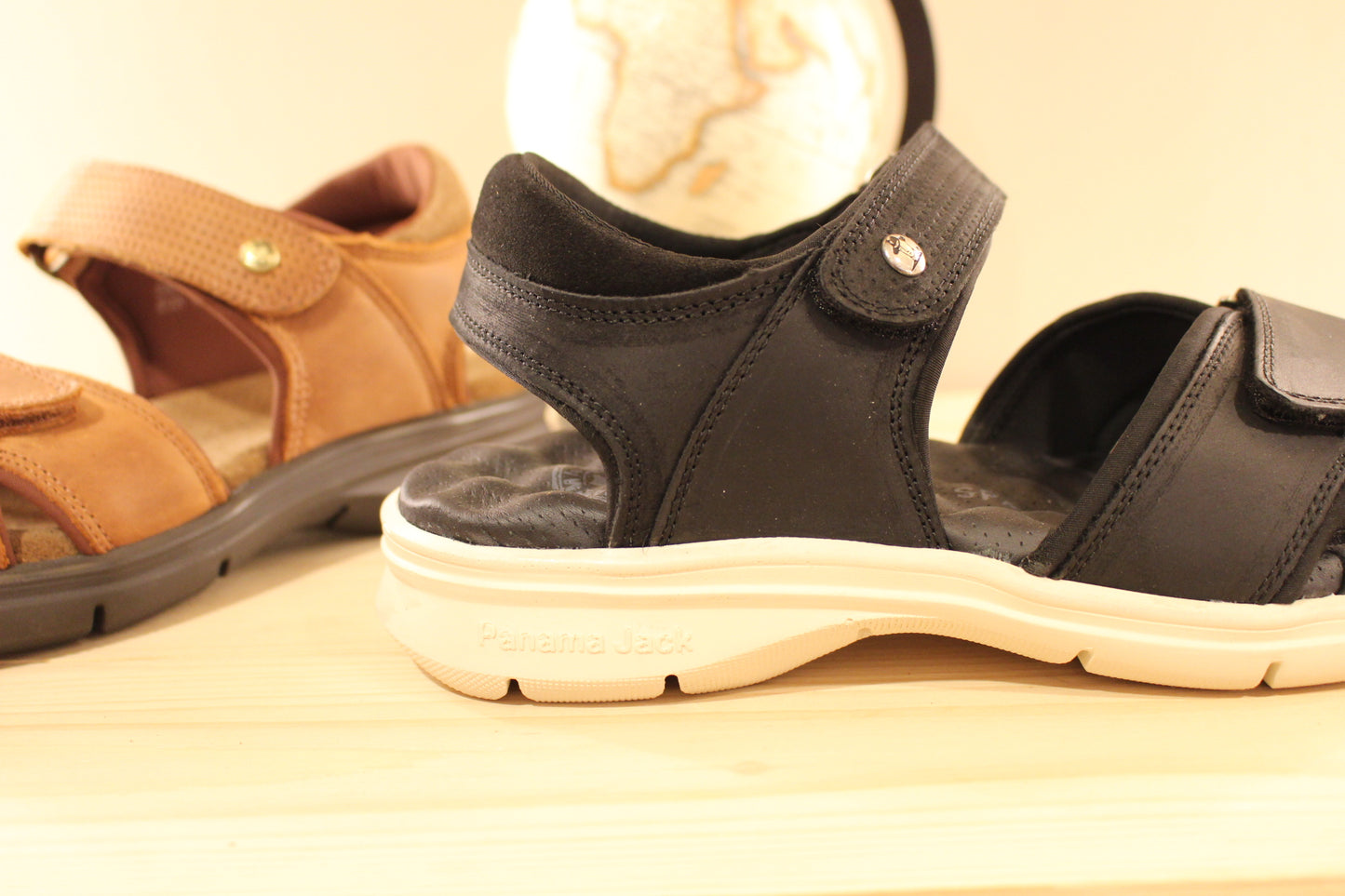 Sandales cuir semelle anantomique PANAMA JACK
