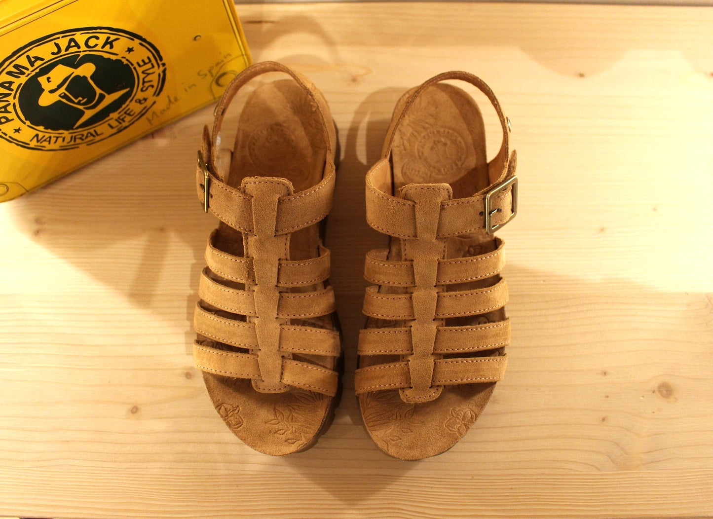 Sandales cuir semelles anatomique réglage scratch PANAMA JACK