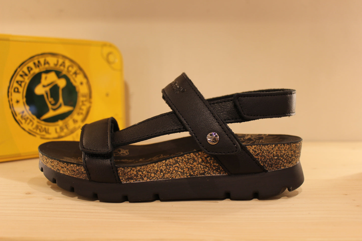 Sandale cuir et scratch fabrication espagnole PANAMA JACK