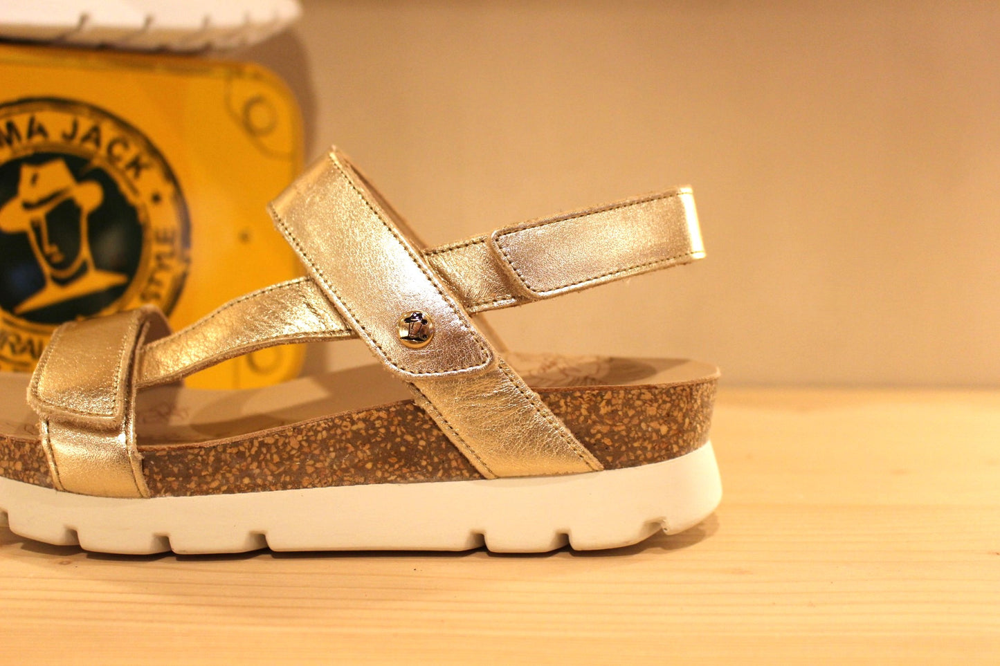 Sandale cuir et scratch fabrication espagnole PANAMA JACK