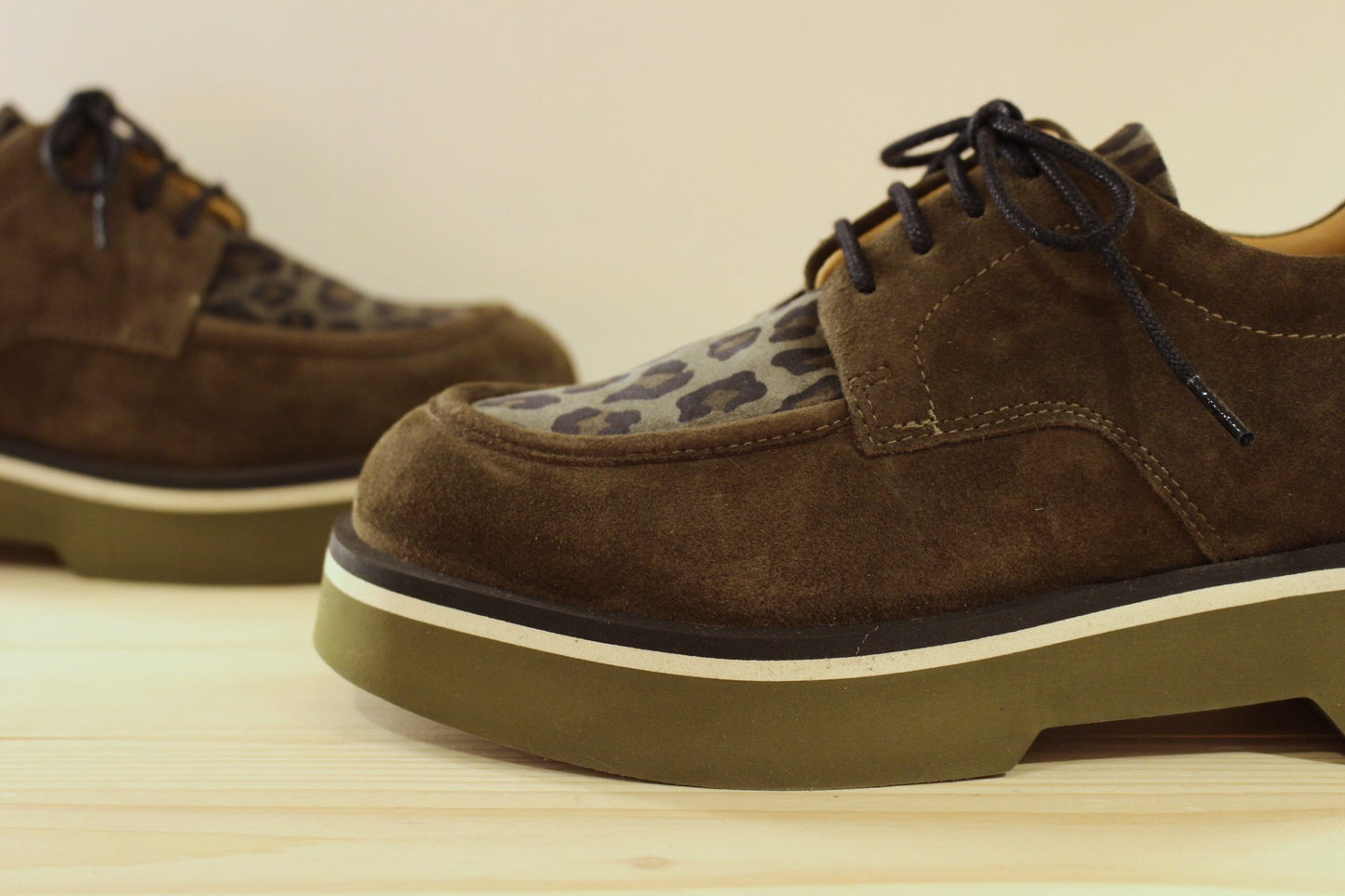 Derby cuir velours kaki et animal semelle interne amovible CASTA