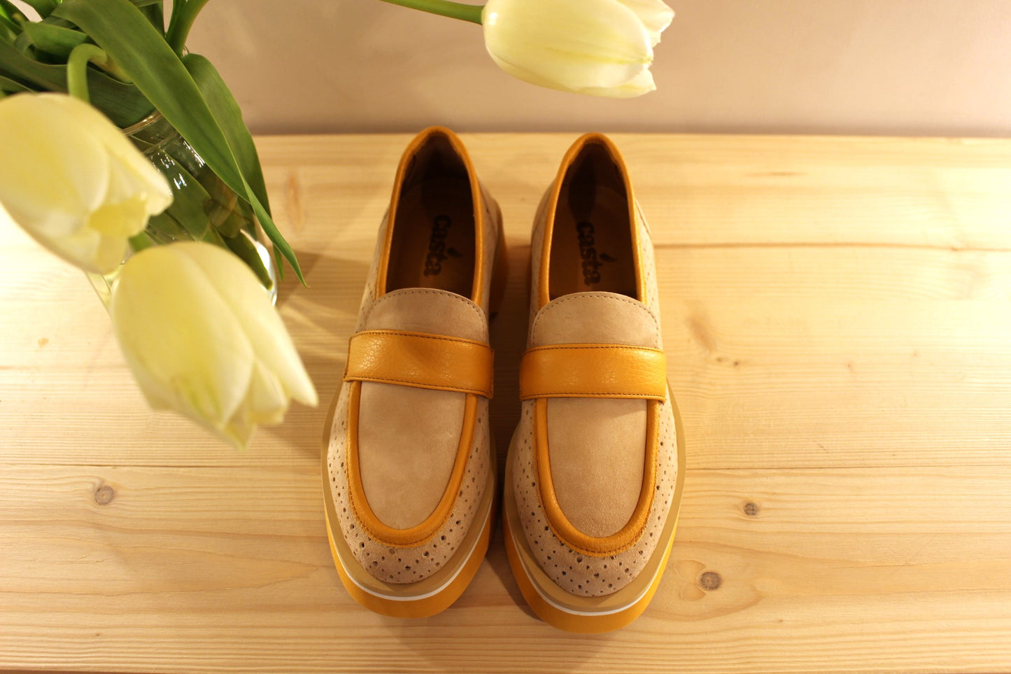 Mocassin velours camel et orange semelle interne amovible CASTA