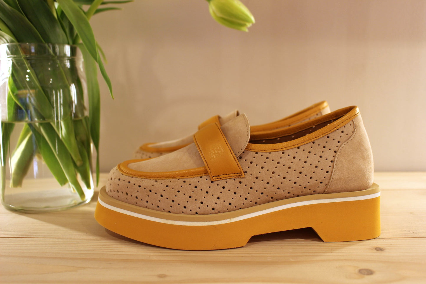 Mocassin velours camel et orange semelle interne amovible CASTA