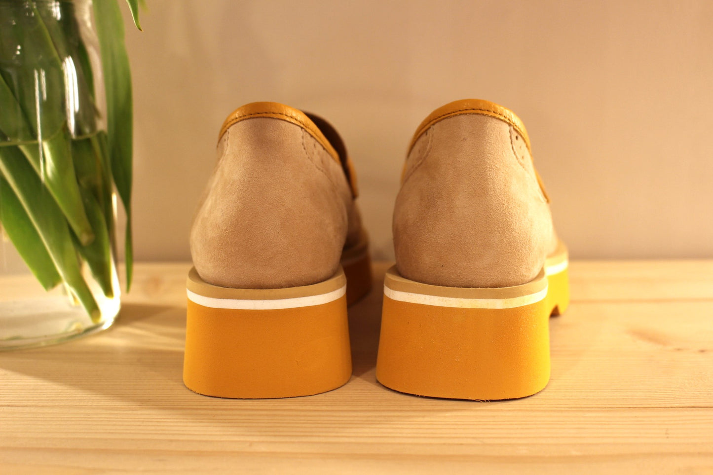 Mocassin velours camel et orange semelle interne amovible CASTA