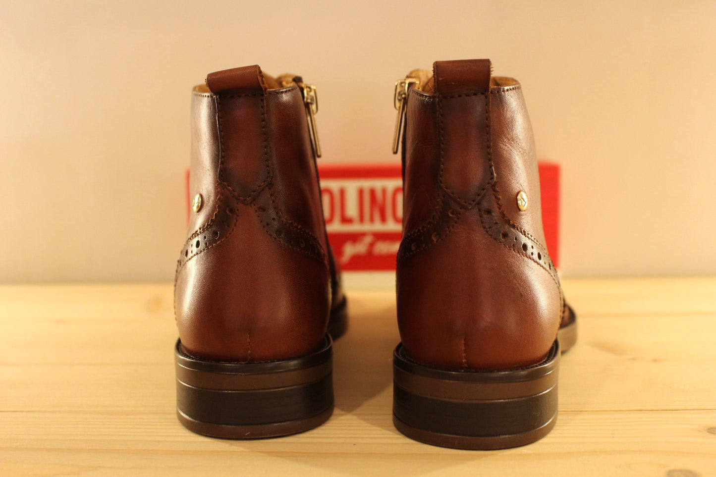 Bottines souple femme PIKOLINOS en cuir marron