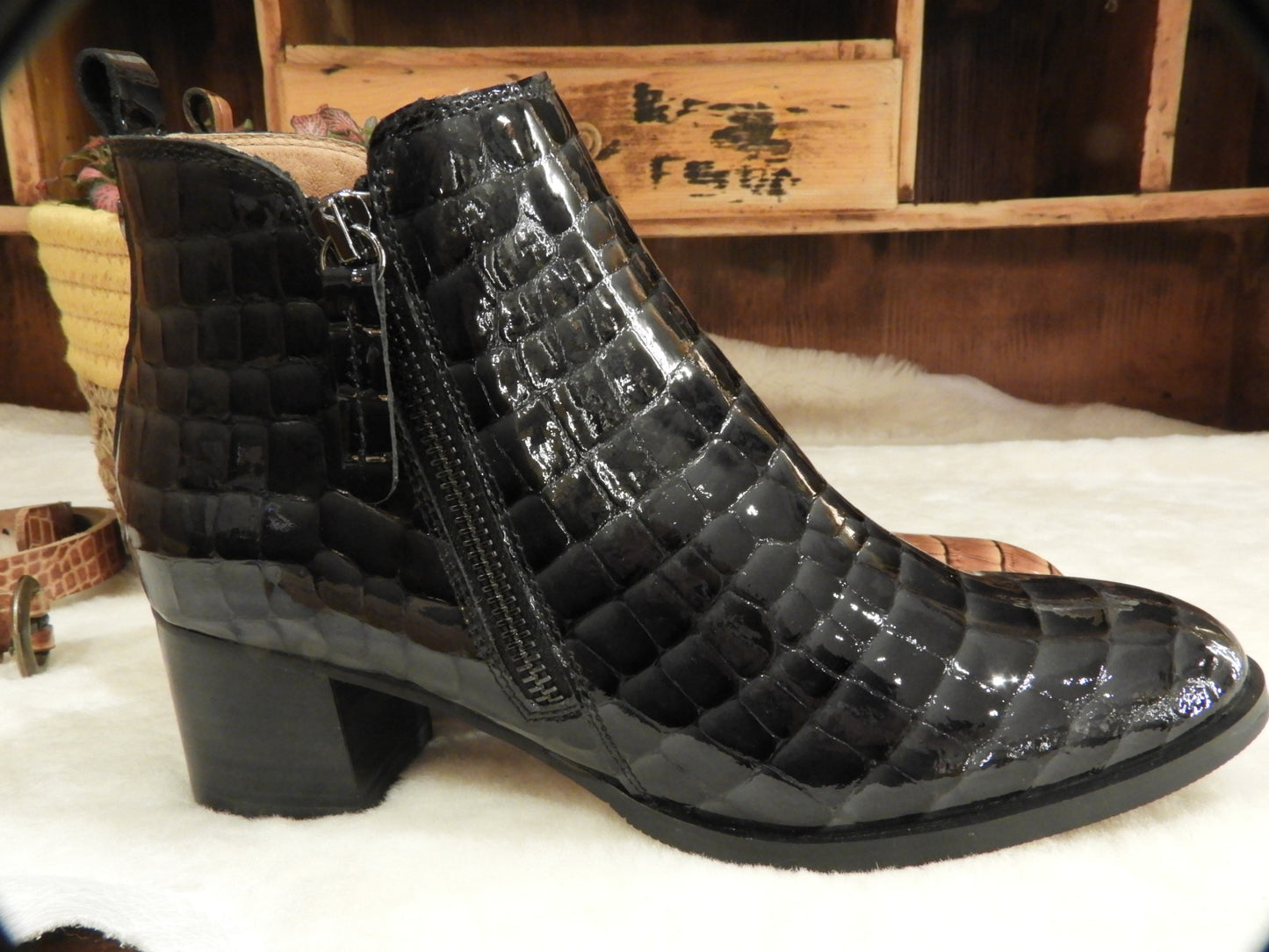 Bottines deux zips petit talon cuir noir ou marron imprimé serpent MAMZELLE