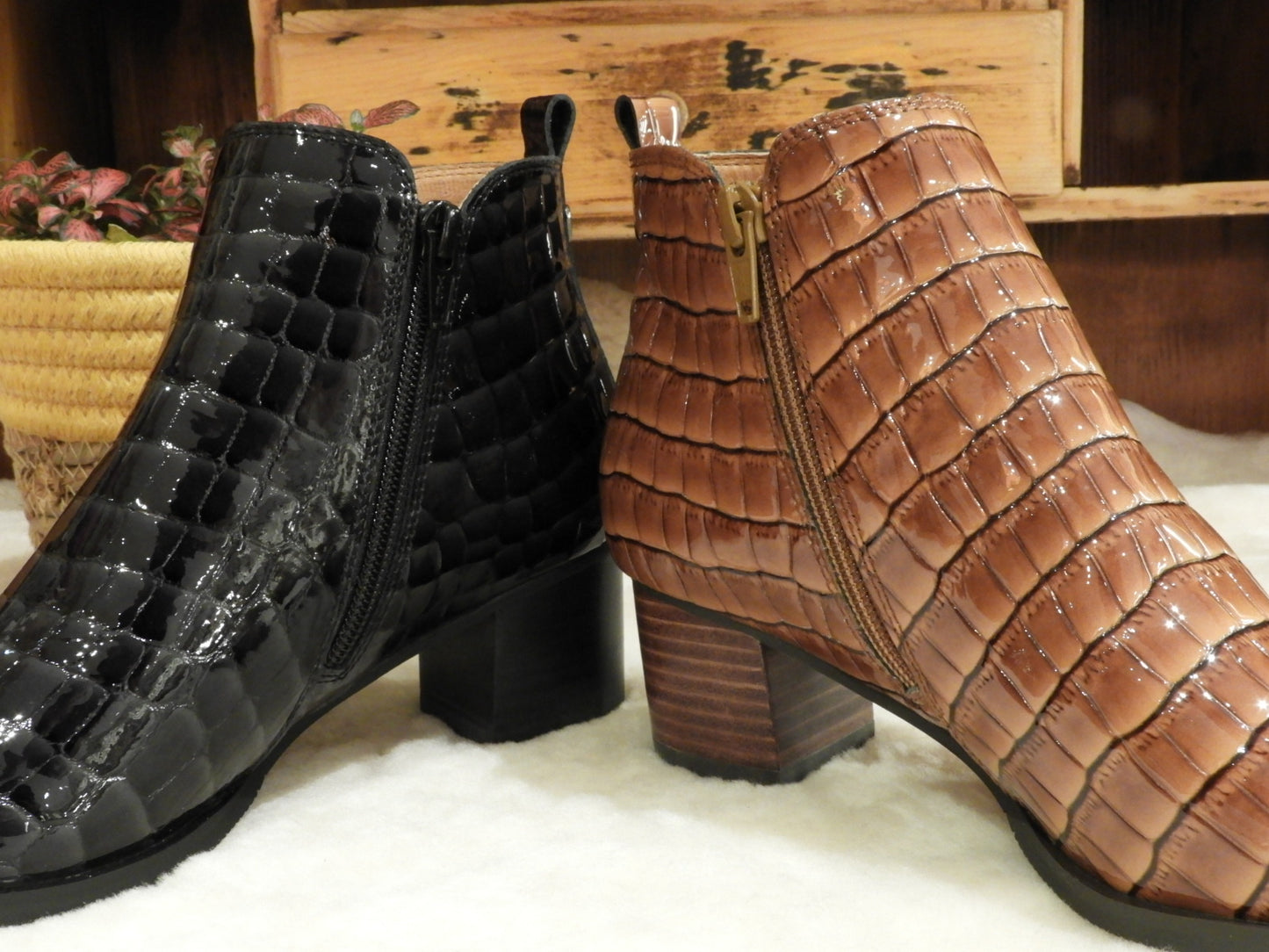 Bottines deux zips petit talon cuir noir ou marron imprimé serpent MAMZELLE