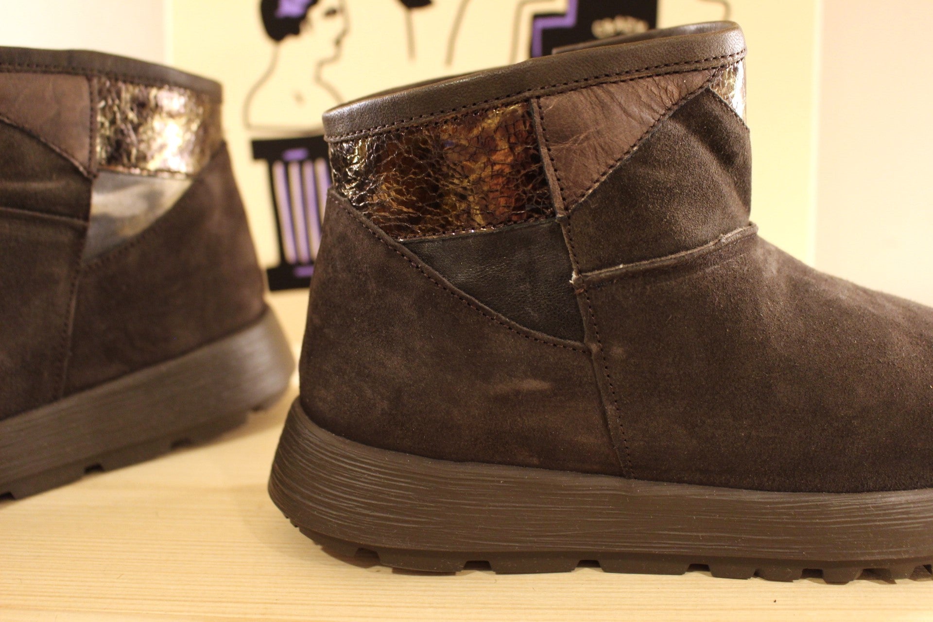 Boots en mouton de chez Think
