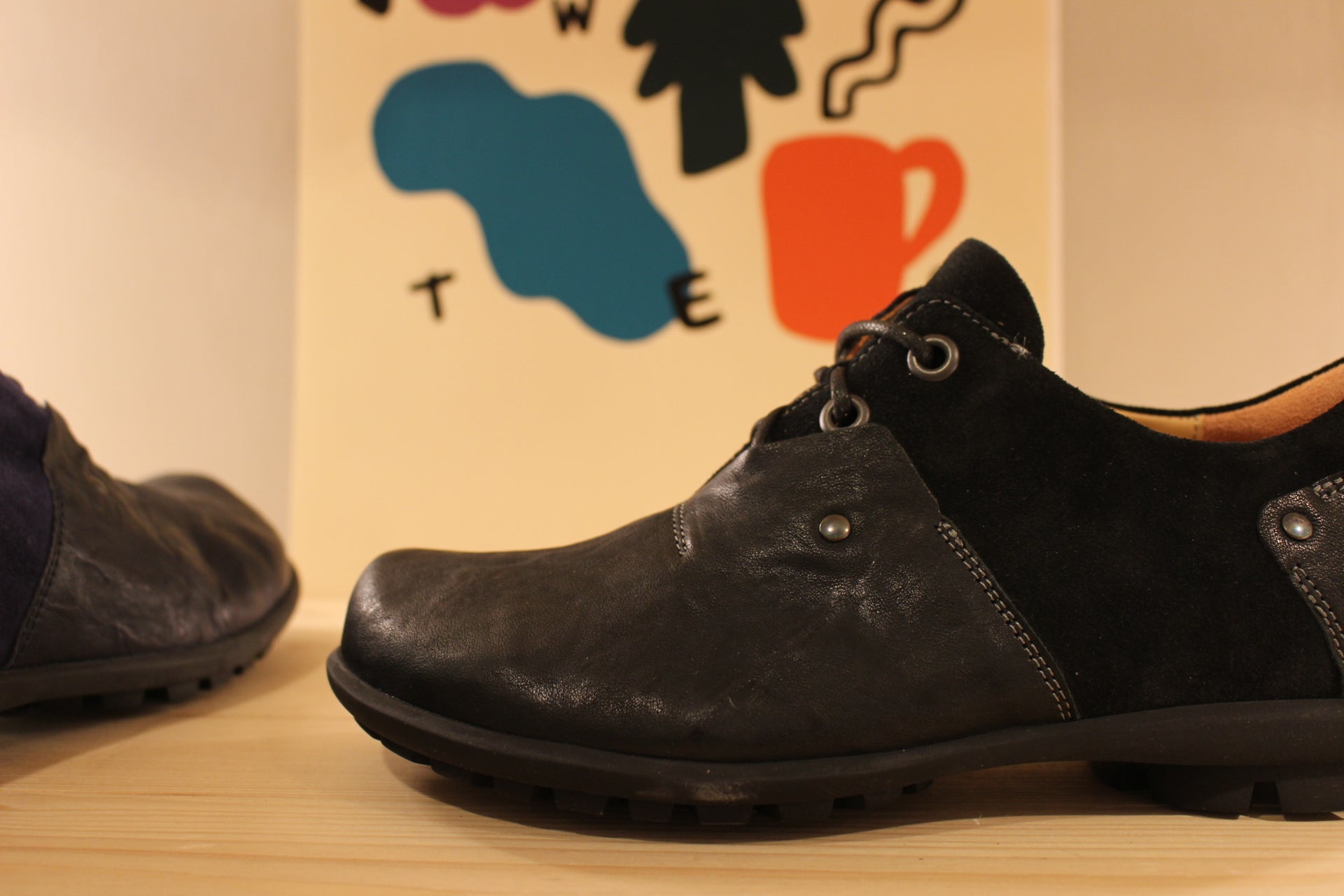 Richelieu en cuir bleu ou noir pour homme THINK