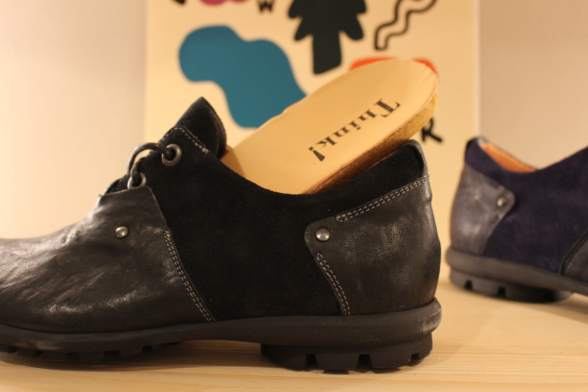 Richelieu en cuir bleu ou noir pour homme THINK