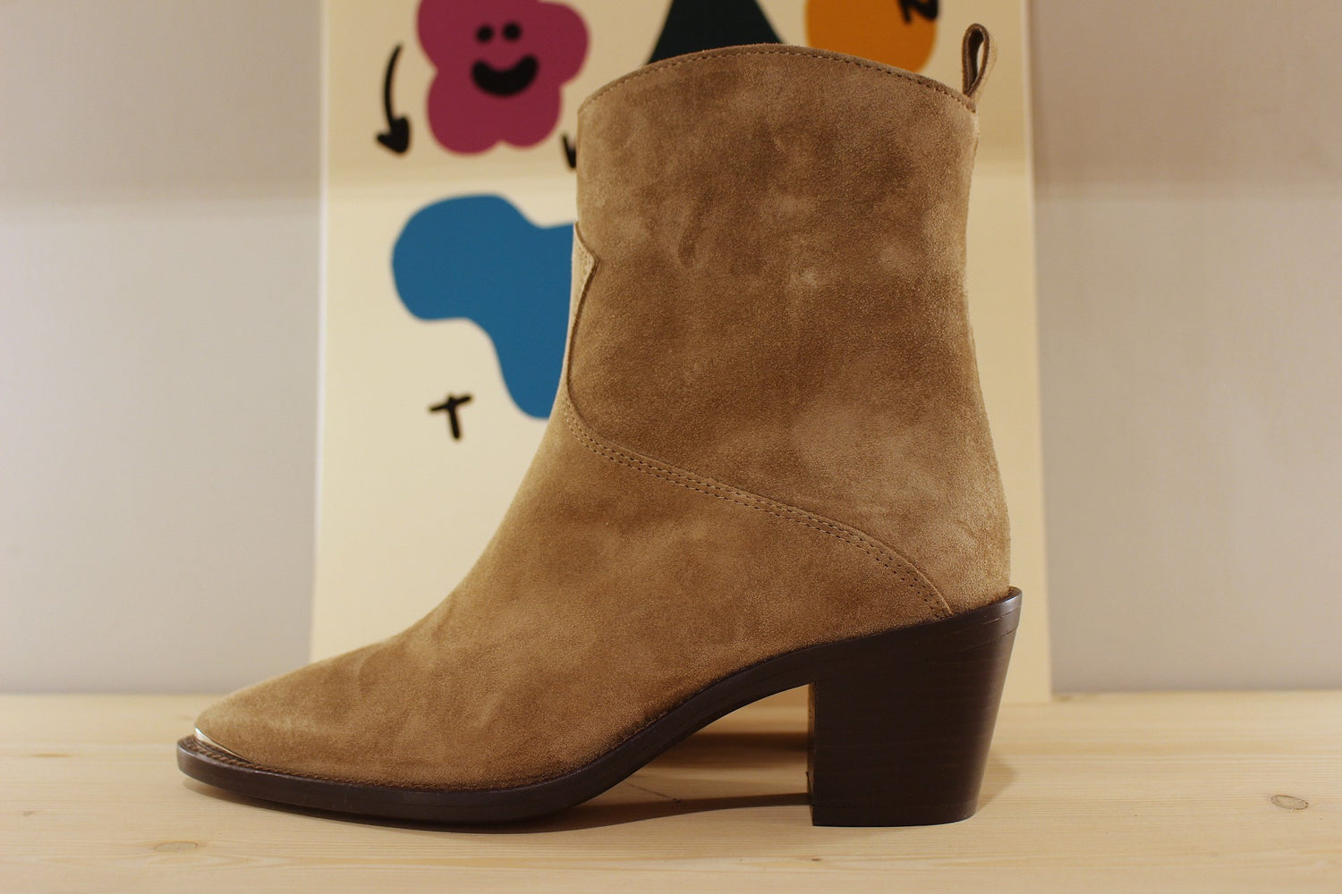 Bottine aspect santiag en cuir velours ALPE