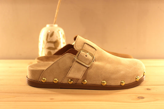 Sabot femme en cuir velours et déco clous ALPE