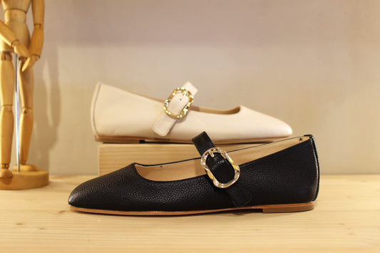 Babies cuir noir ou crème fabrication espagnole ALPE