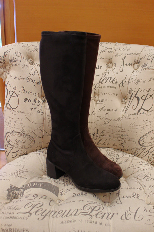 Bottes en cuir velours noir ou chocolat WONDERS