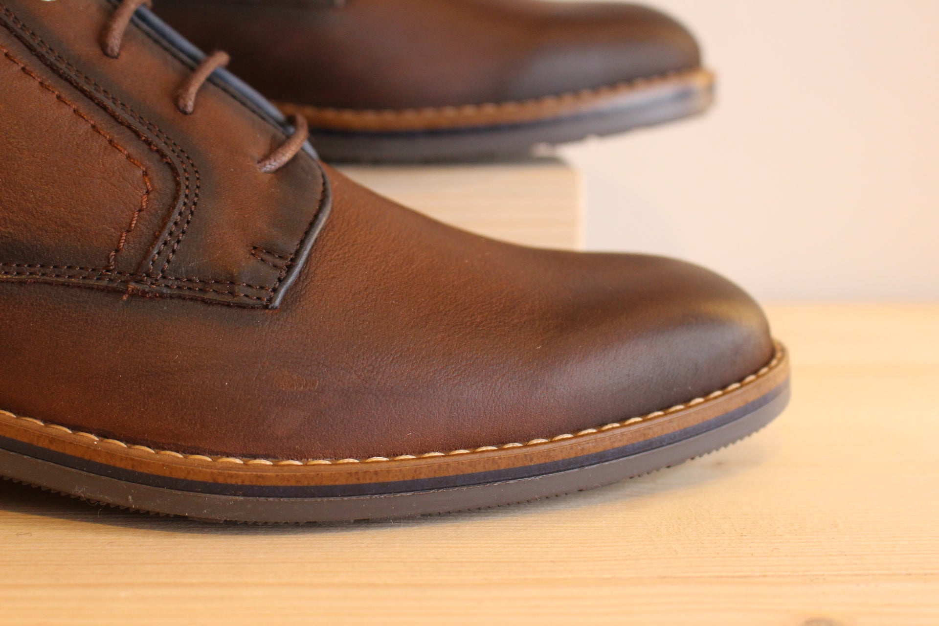 Chaussures cuir souple marron PIKOLINOS