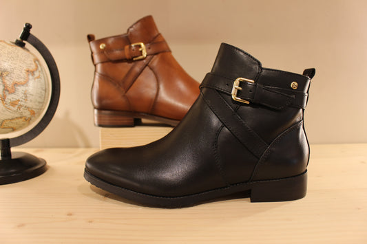 Bottines femme cuir marron ou noir PIKOLINOS