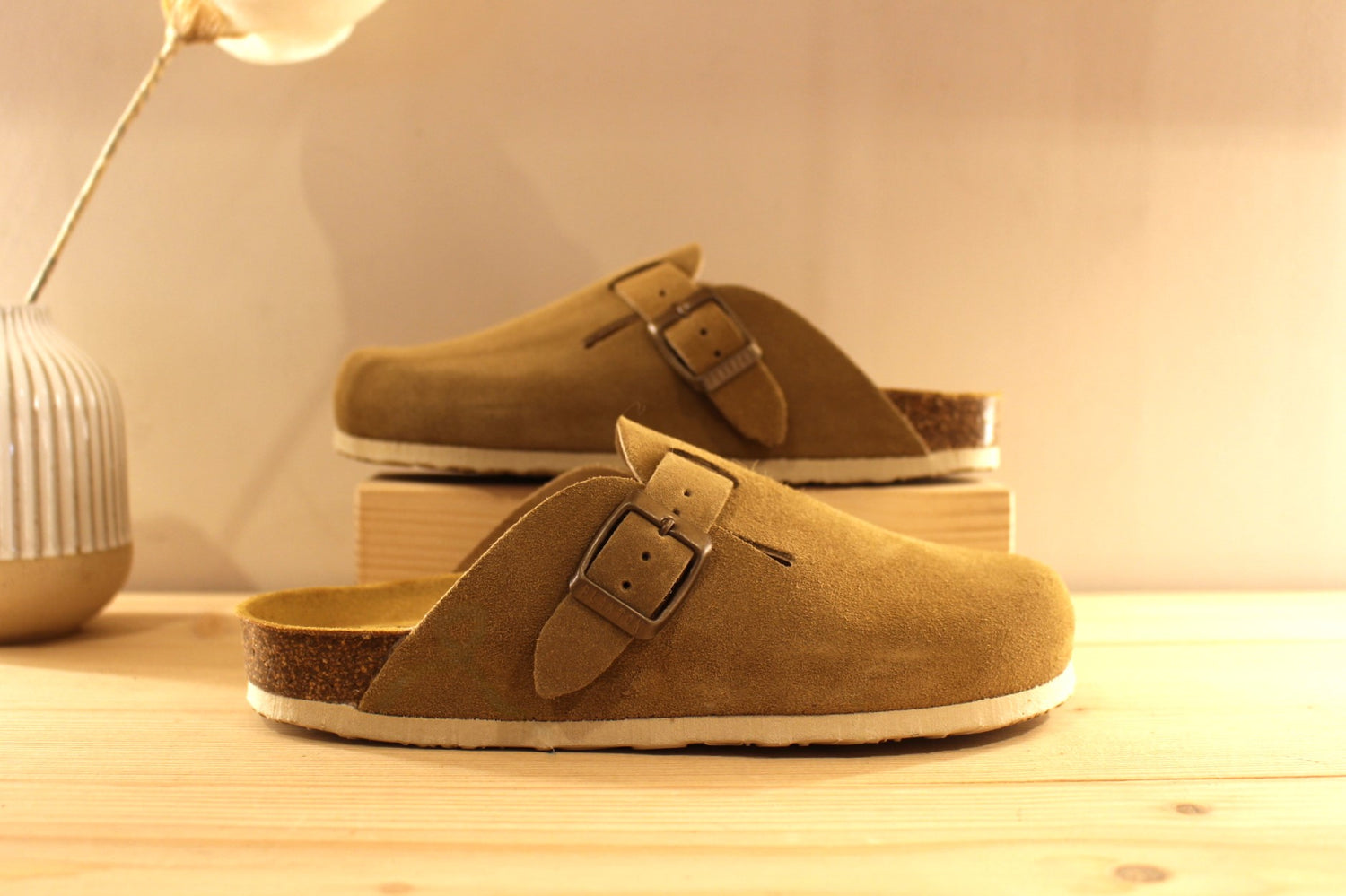 Sabot pour femme en cuir velours semelle anatomique PLAKTON