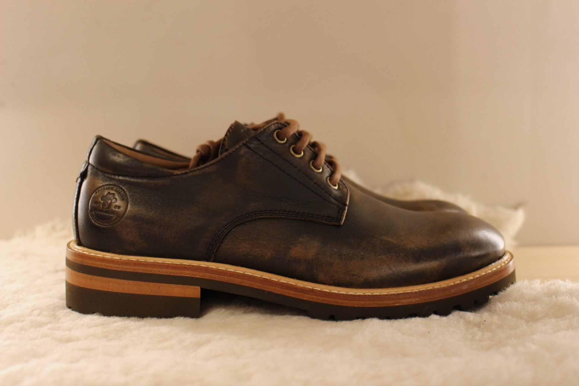 Derby cuir marbré chocolat trépointe PANAMA JACK