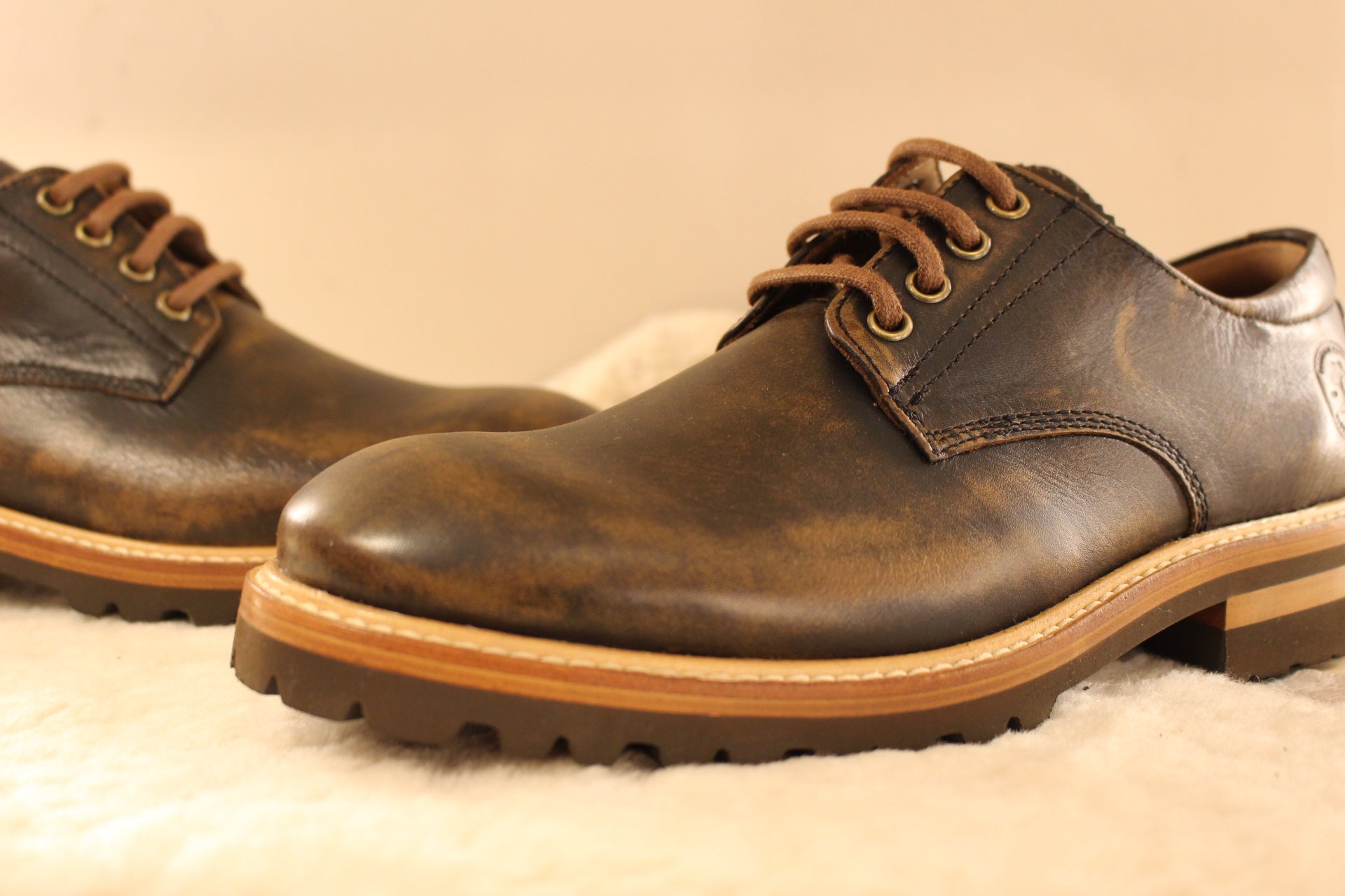 Derby cuir marbré chocolat trépointe PANAMA JACK