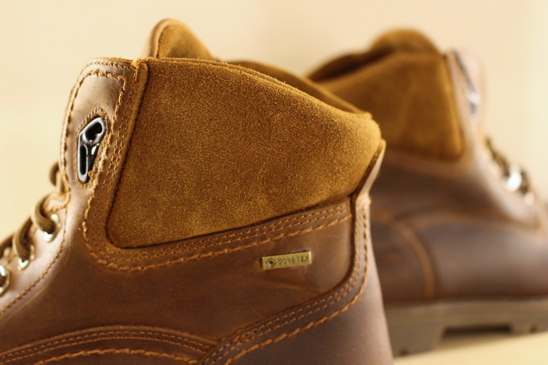 Bottines PANAMA JACK - Panama Amur gore-tex. Fabrication Espagnole. Bottines d'hiver pour hommes en cuir gras de couleur marron. Cuir traité waterproof. Bottines doublées en Gore-tex.