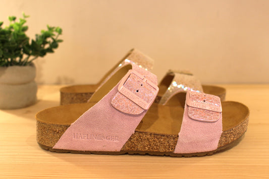 Chaussures HAFLINGER - Andrea. Chaussures coupe mule en cuir métallisé imprimé ton sur ton, de couleur beige ou rose et bande nubuck sur le côté