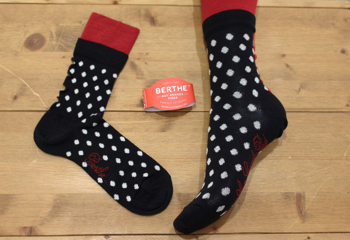 Chaussettes BERTHE AUX GRANDS PIEDS. Fabrication Française Mi- chaussettes femme en laine 