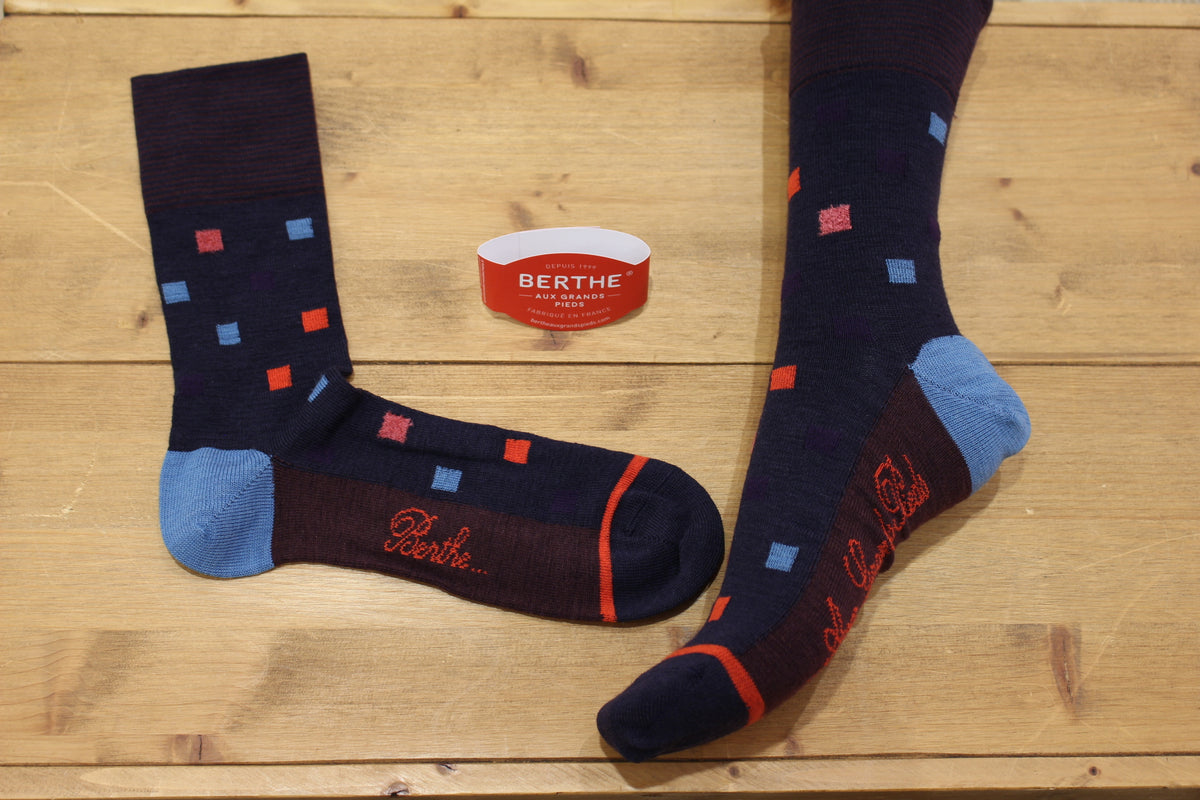 Chaussettes BERTHE AUX GRANDS PIEDS. Fabrication Française. Mi- chaussettes homme en laine 