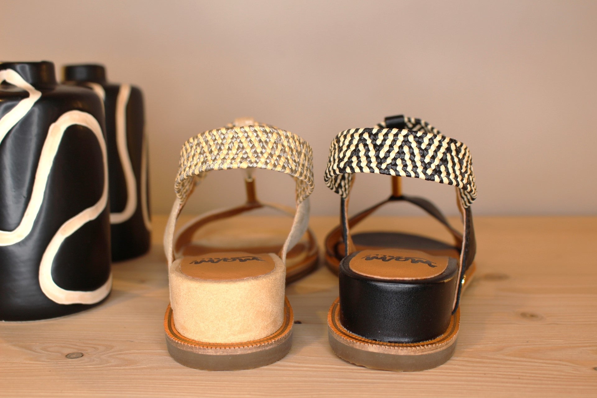 Sandale cuir savane noir ou beige MAMZELLE
