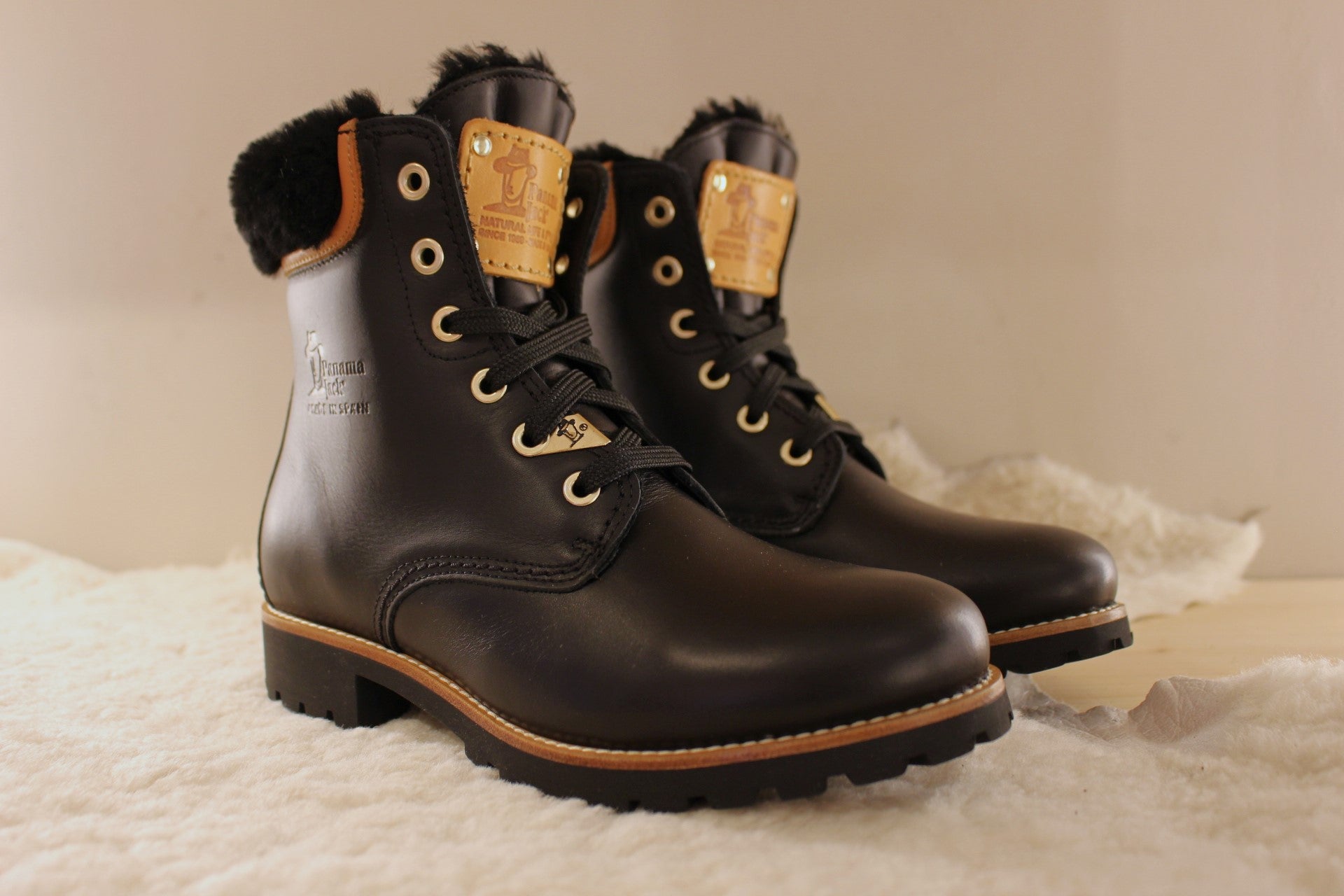Bottines femme en cuir waterproof noir PANAMA JACK