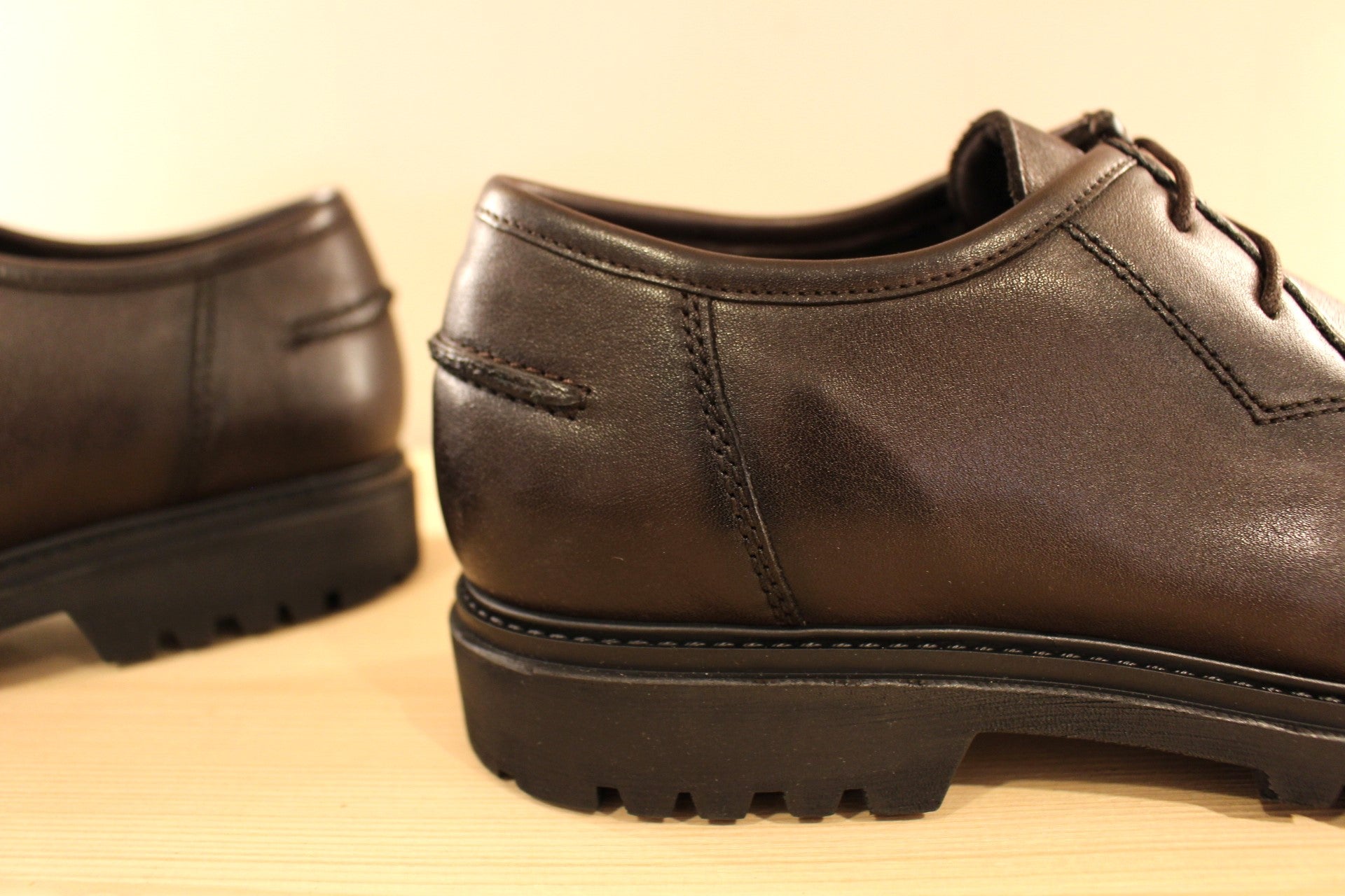 Chaussures marron foncé de chez LLOYD  avec semelle interne amovible