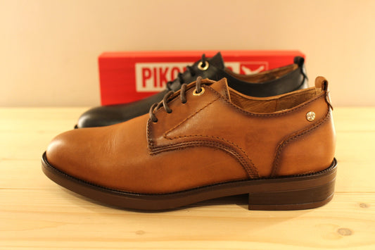 Derby femme PIKOLINOS en cuir marron ou noir chaussures très souple