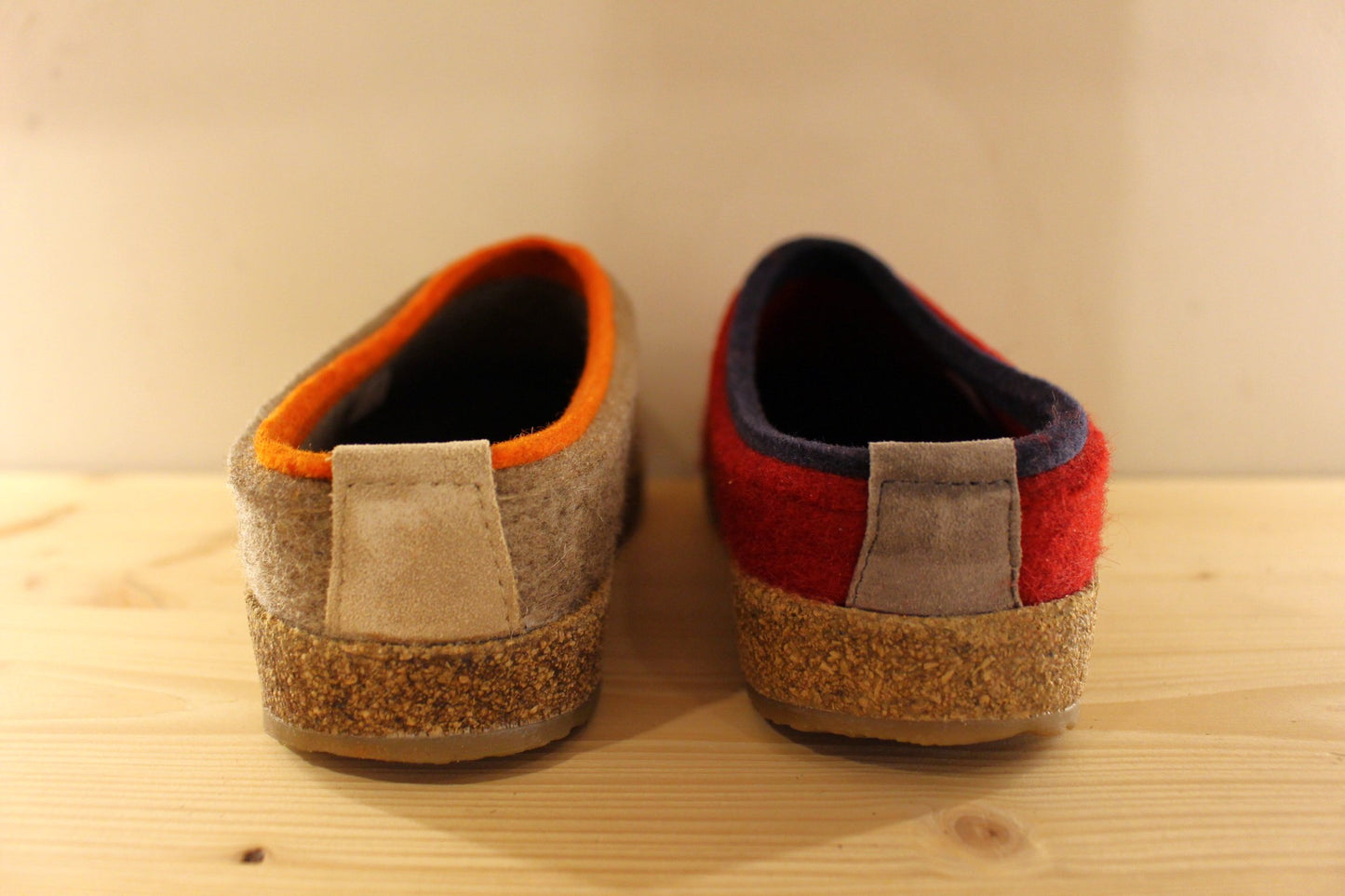 Chausson coupe mule en laine sabot liège HAFLINGER 