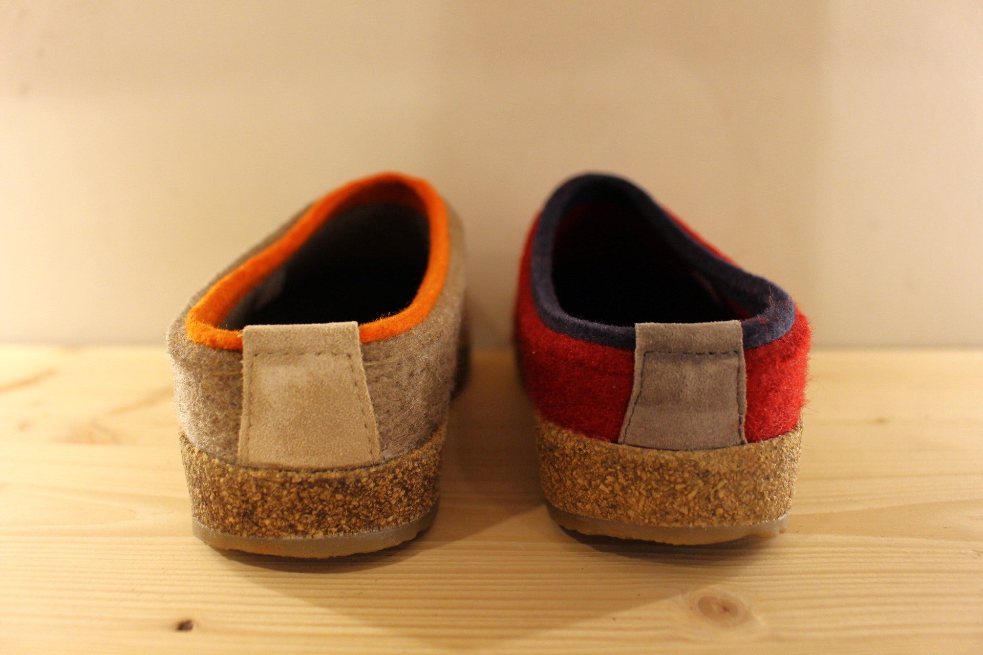 Chausson coupe mule en laine sabot liège HAFLINGER 
