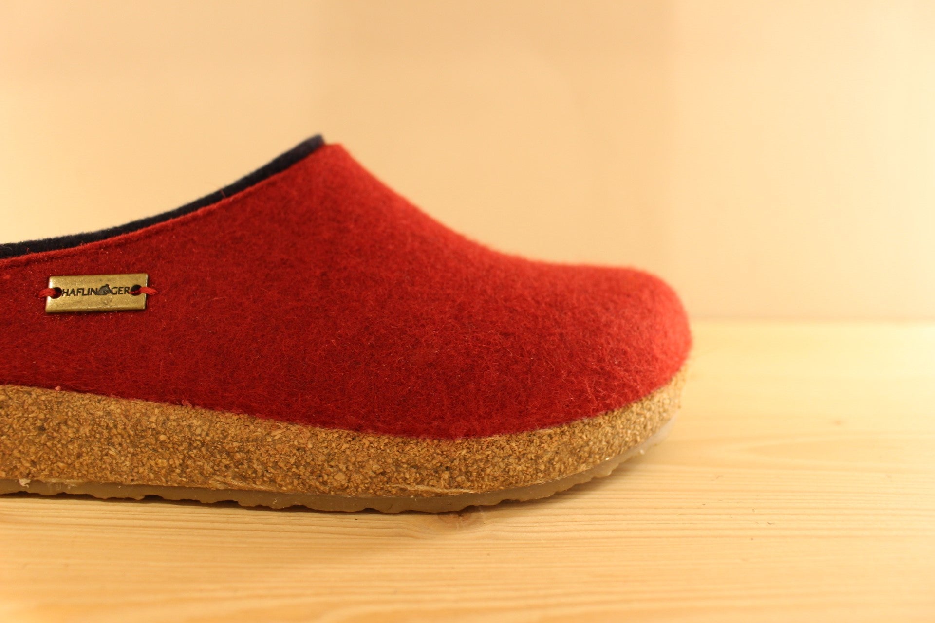 Chausson coupe mule en laine sabot liège HAFLINGER 