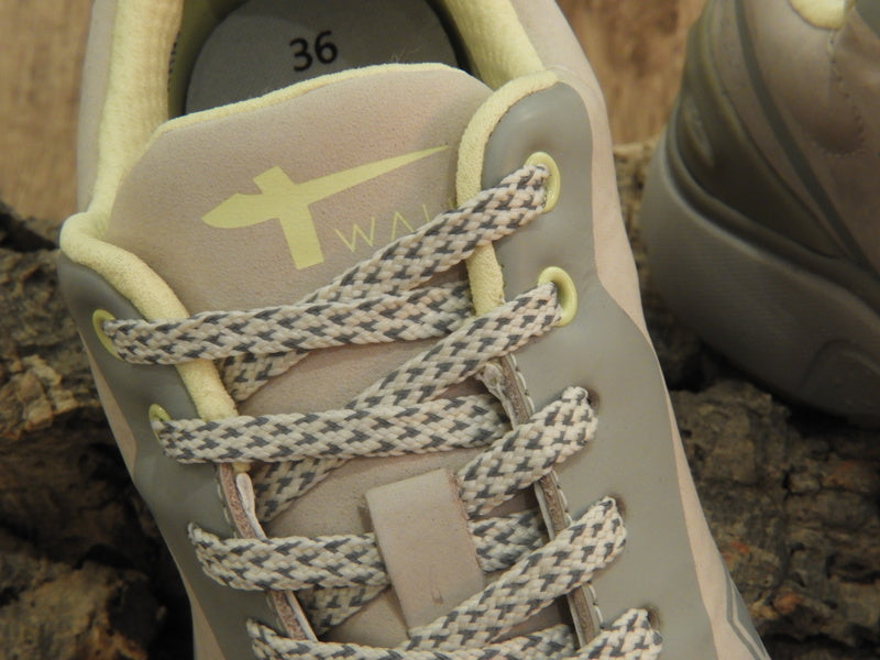 Chaussures de marche cuir et gore-tex 23761 TAMARIS
