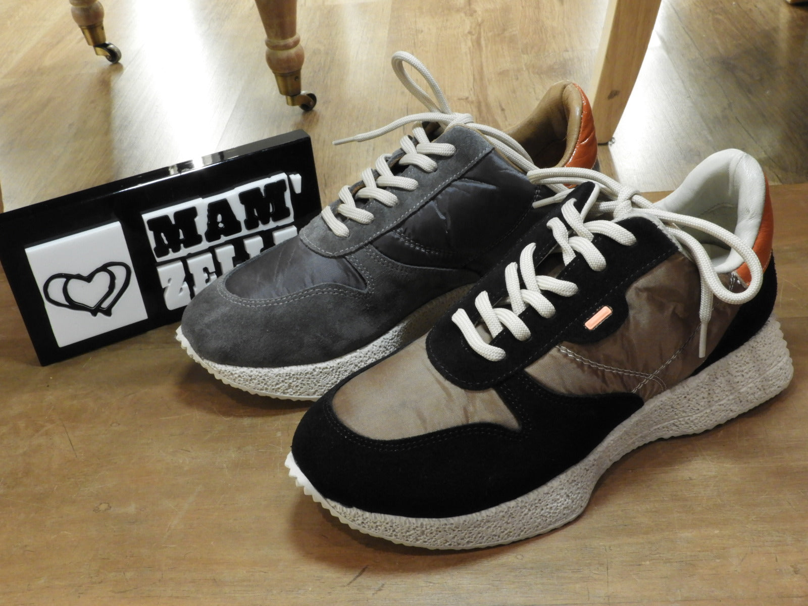 Sneakers cuir et nylon gris ou noir et or MAMZELLE